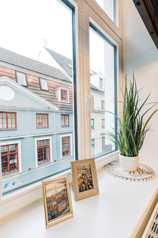 Elvis Apartment/11 Beds/6 Bedrooms/riga Old Town Apartment *