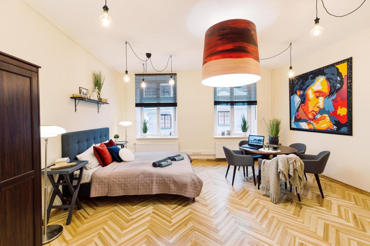 Apartamento Elvis Apartment/11 Beds/6 Bedrooms/riga Old Town Riga