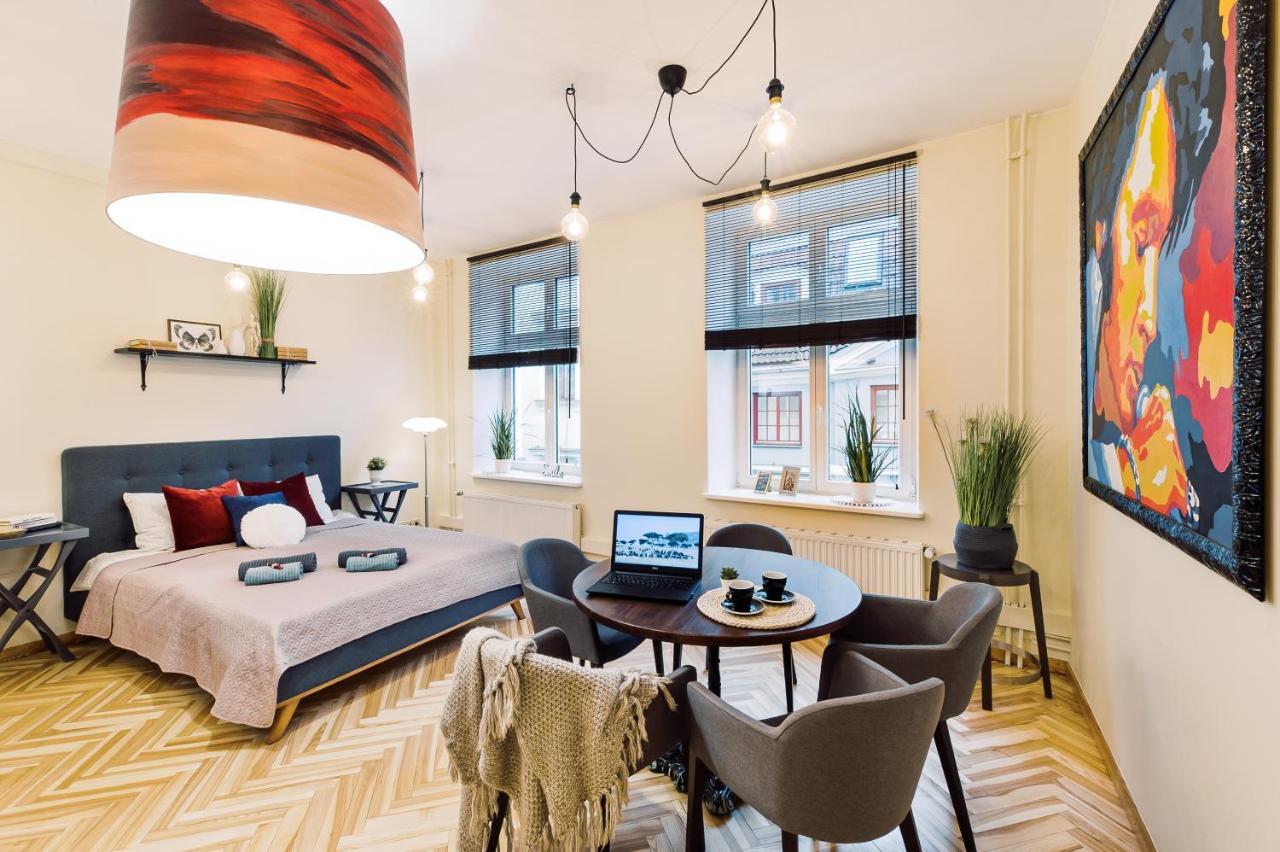 Apartamento Elvis Apartment/11 Beds/6 Bedrooms/riga Old Town